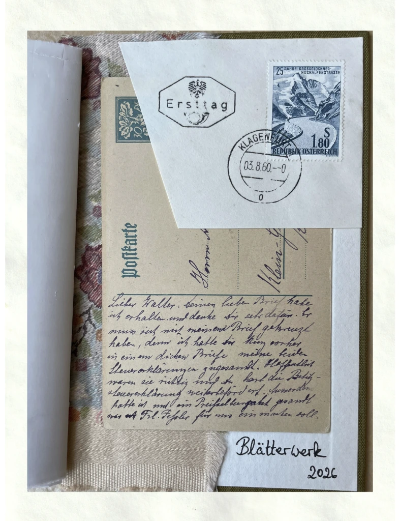 journal-vintage-stamps.webp