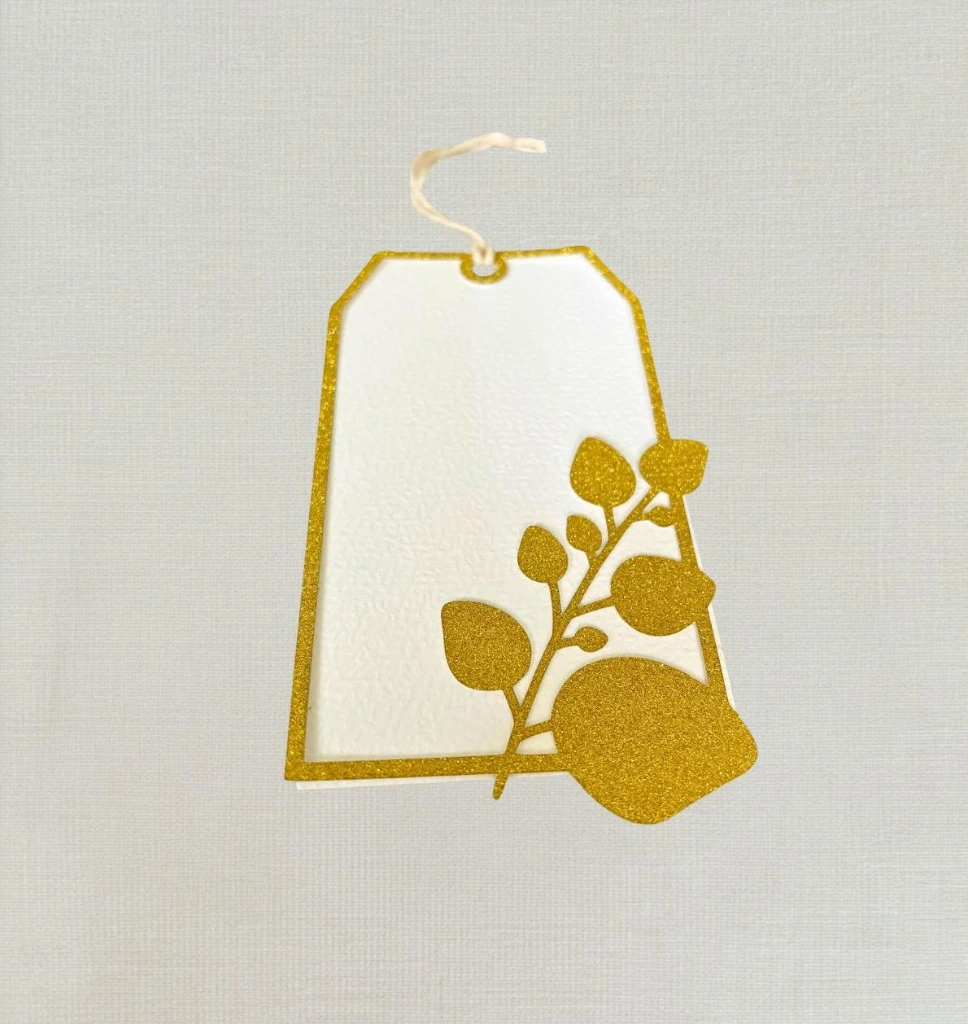 Tag-Gold-Zweig-dick-lang-filigran.webp